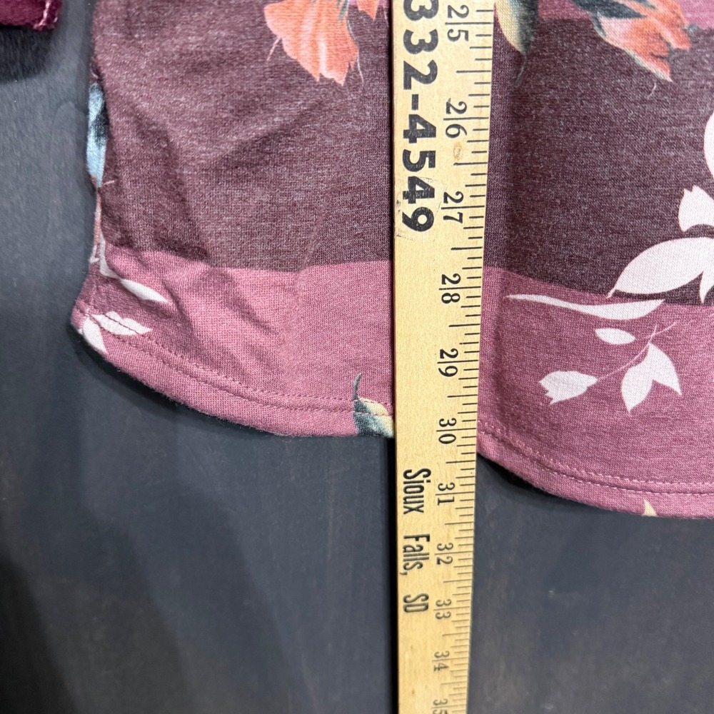 Hailey & Co NWOT Womens Burgundy Floral Striped Raglan Long Sleeve Tunic Top Sm - Picture 6 of 7